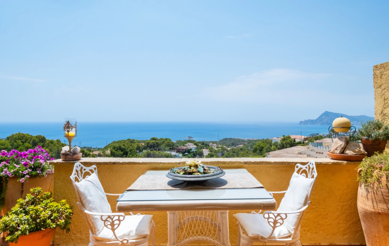 1435 - Traumhafte Duplex-Terrassenwohnung mit Panoramablick auf das Meer