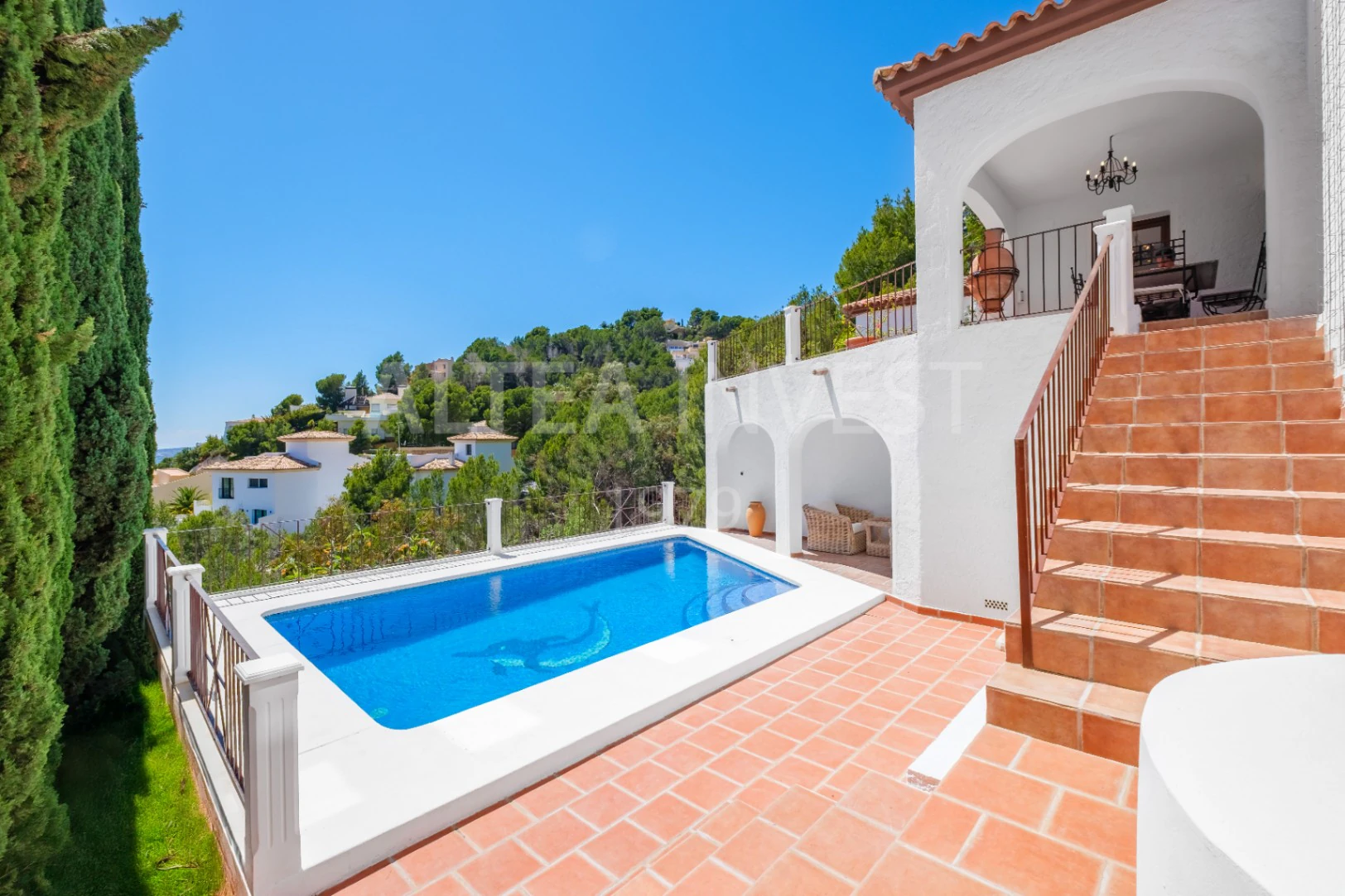 1189 - Elegante und geräumige Villa mit Blick auf die Bucht von Altea.