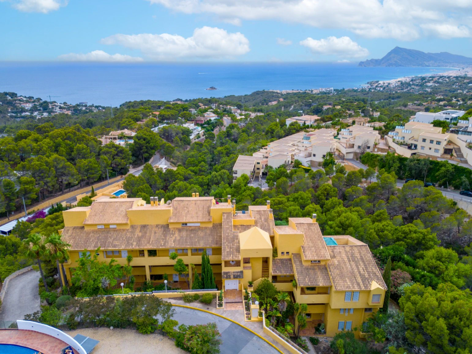1435 - Traumhafte Duplex-Terrassenwohnung mit Panoramablick auf das Meer
