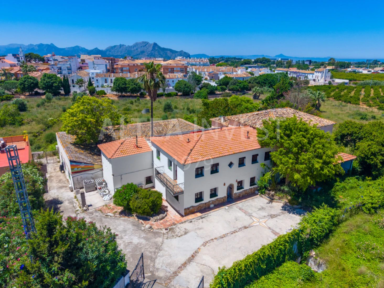 1556 - Ein historisches Juwel mit eigener Seele – Eine einzigartige Investition in La Xara, Dénia