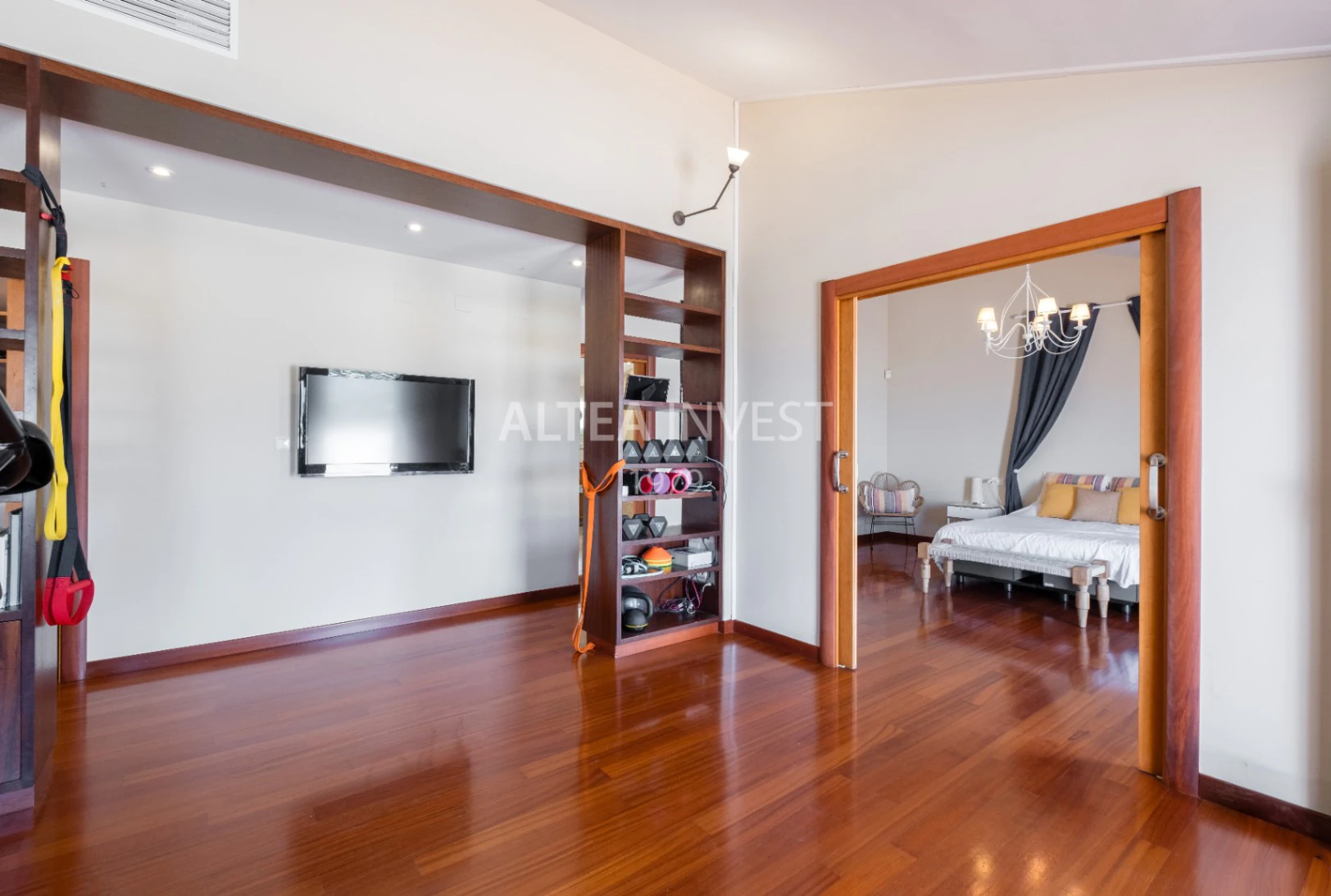 1357 - Exklusive Duplex-Penthouse in Altea mit mehr als 600 m², Terrassen und spektakulärem Meerblick