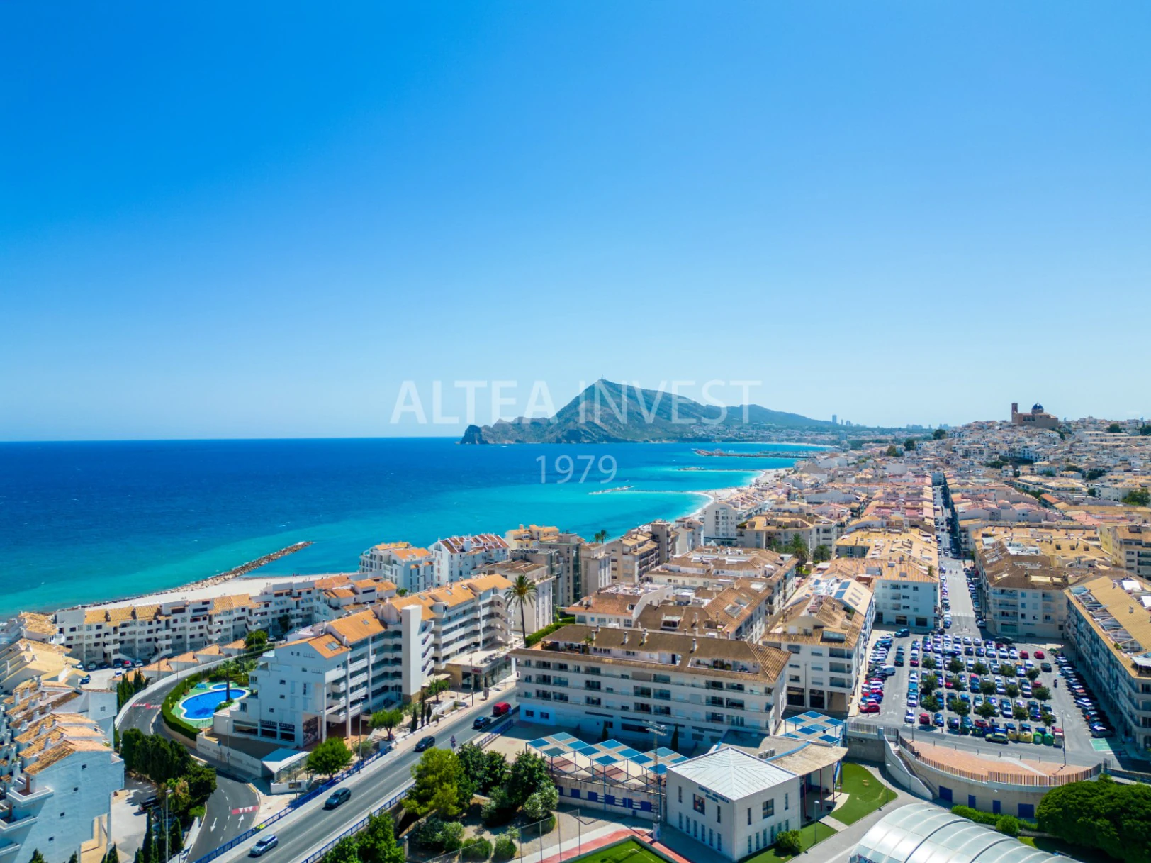 1357 - Exklusive Duplex-Penthouse in Altea mit mehr als 600 m², Terrassen und spektakulärem Meerblick