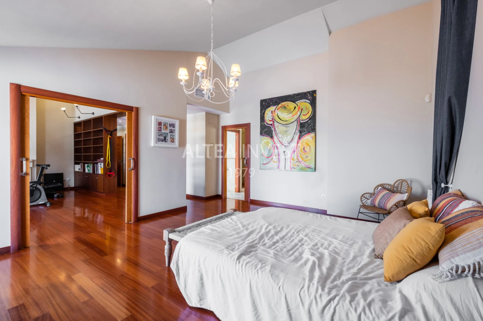 1357 - Exklusive Duplex-Penthouse in Altea mit mehr als 600 m², Terrassen und spektakulärem Meerblick