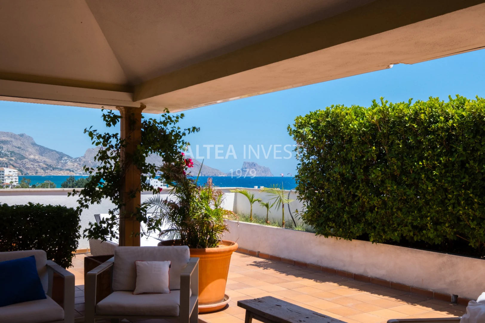 1357 - Exklusive Duplex-Penthouse in Altea mit mehr als 600 m², Terrassen und spektakulärem Meerblick