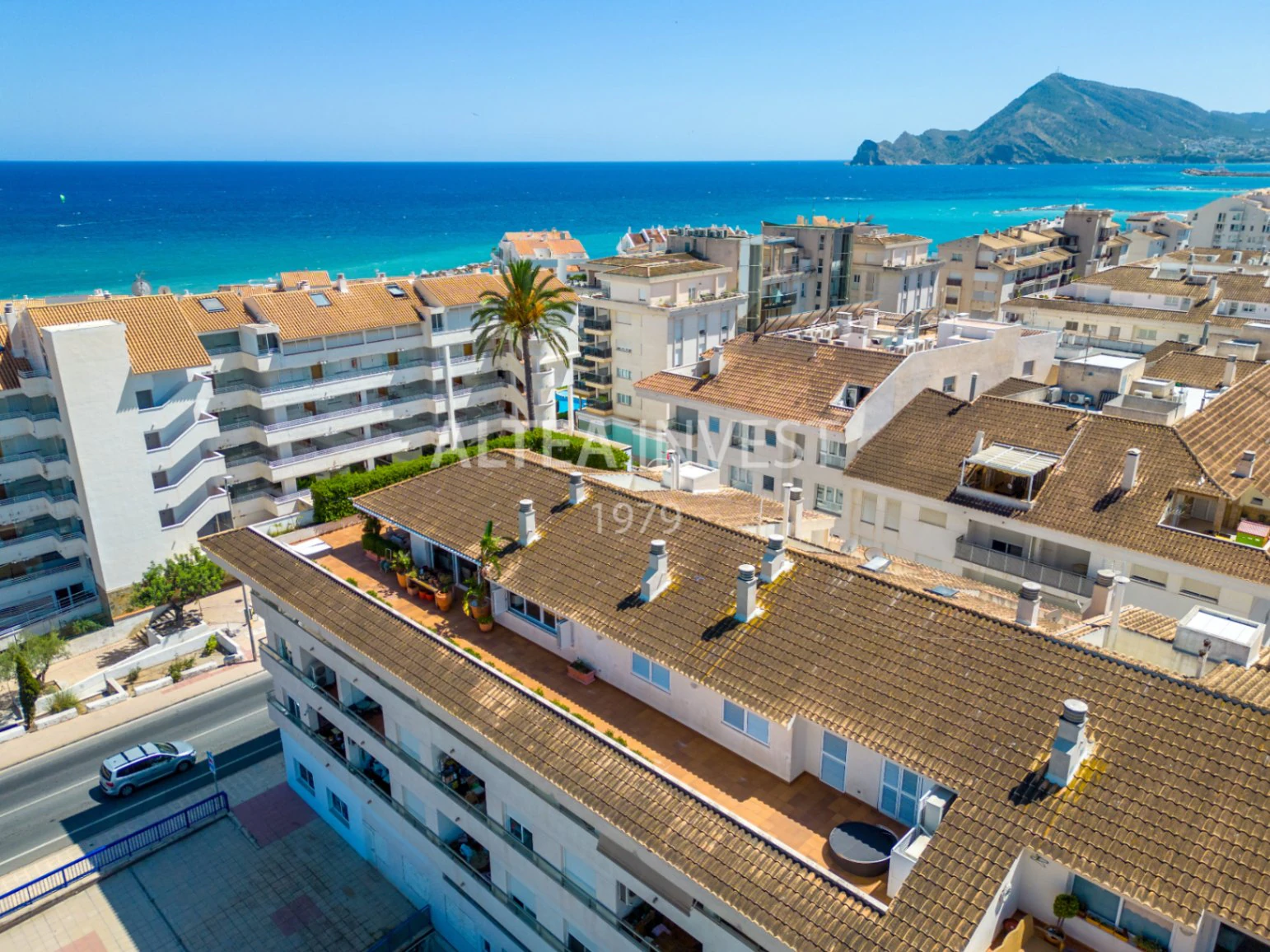 1357 - Exklusive Duplex-Penthouse in Altea mit mehr als 600 m², Terrassen und spektakulärem Meerblick
