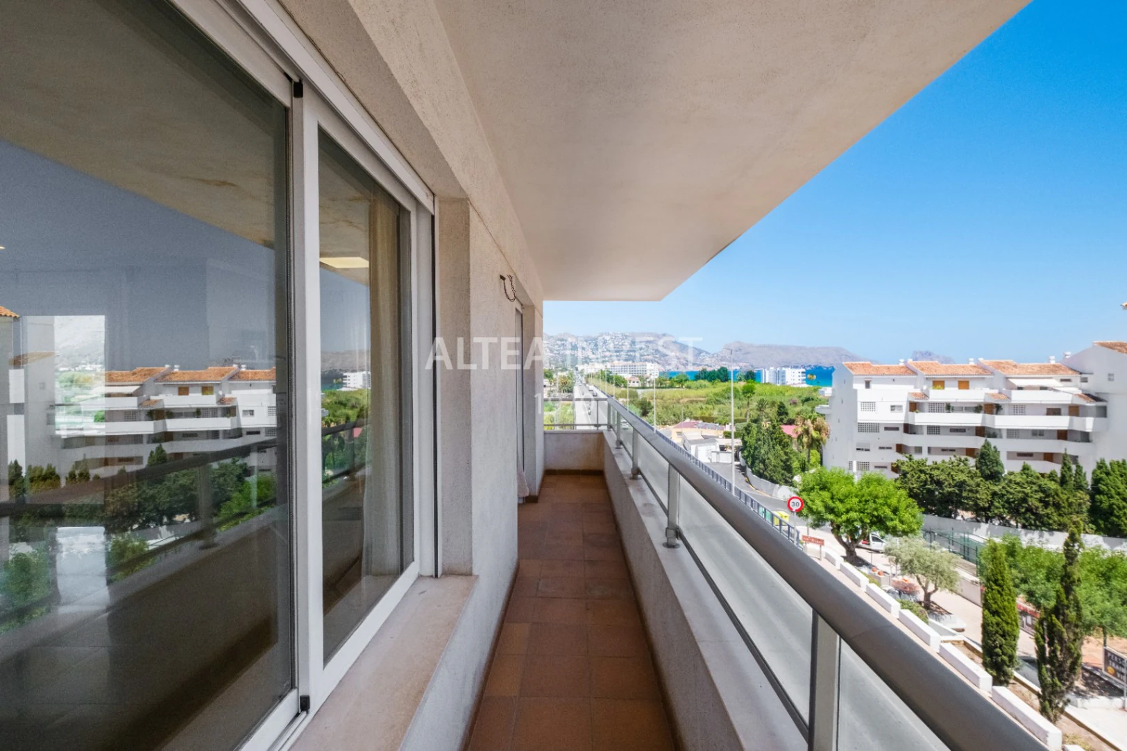 1357 - Exklusive Duplex-Penthouse in Altea mit mehr als 600 m², Terrassen und spektakulärem Meerblick