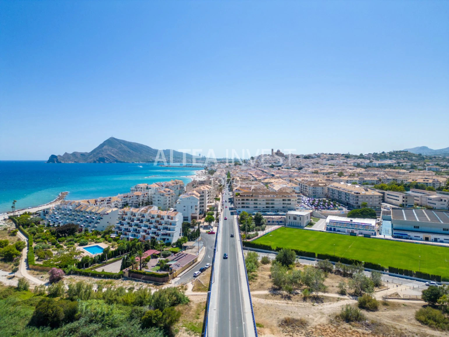1357 - Exklusive Duplex-Penthouse in Altea mit mehr als 600 m², Terrassen und spektakulärem Meerblick