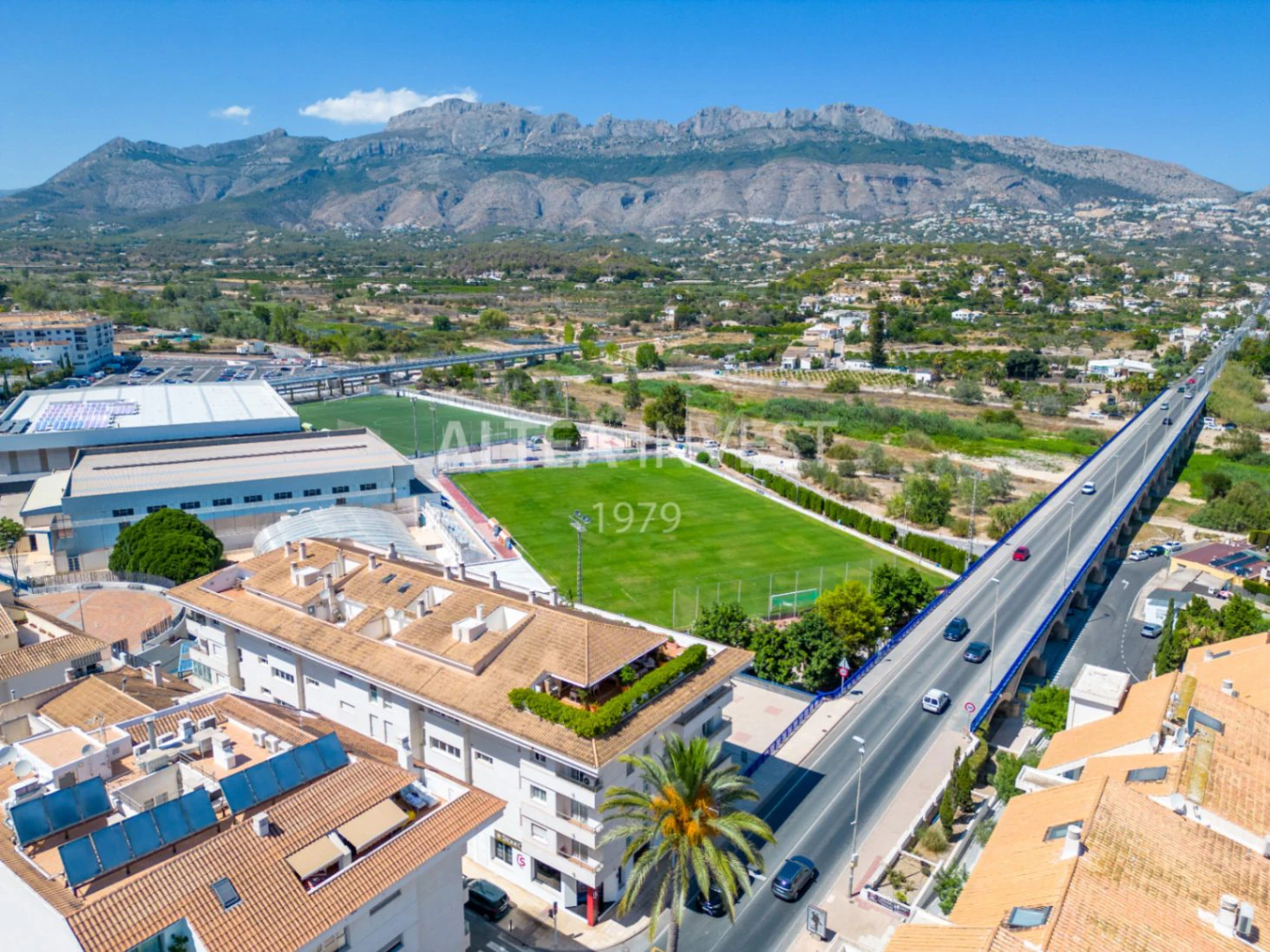 1357 - Exklusive Duplex-Penthouse in Altea mit mehr als 600 m², Terrassen und spektakulärem Meerblick