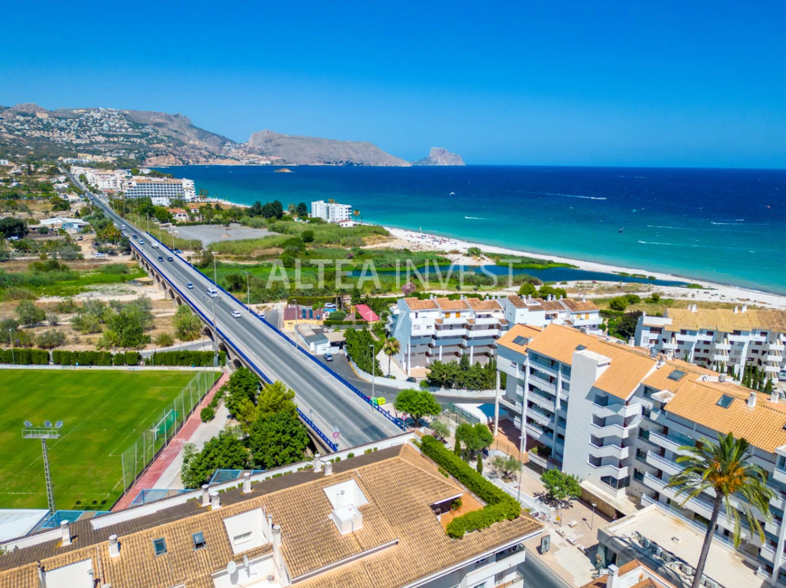 1357 - Exklusive Duplex-Penthouse in Altea mit mehr als 600 m², Terrassen und spektakulärem Meerblick