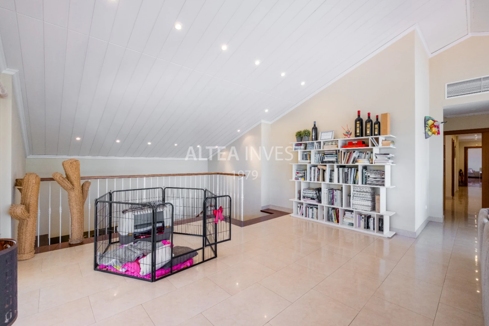 1357 - Exklusive Duplex-Penthouse in Altea mit mehr als 600 m², Terrassen und spektakulärem Meerblick
