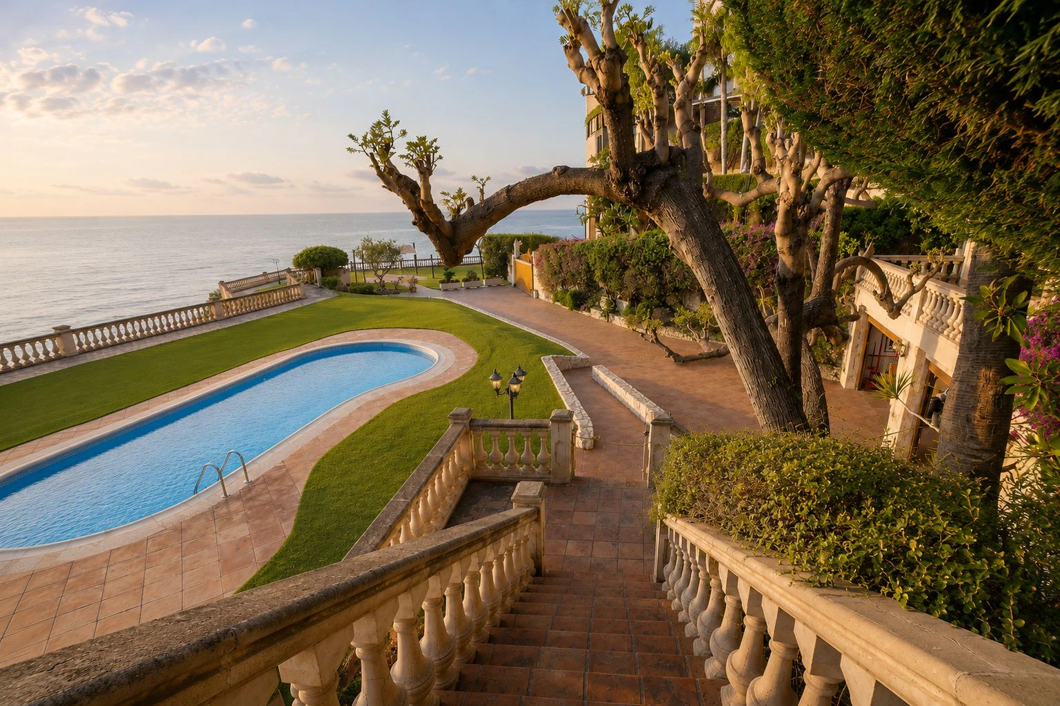 1379 - Villa La Grandalla – Direkt am Mittelmeer in Puerto Campomanes