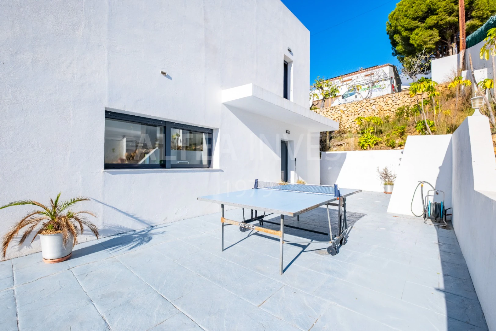 1504 - Elegante Villa Mediterránea con Vistas al Mar en La Galera de las Palmeras