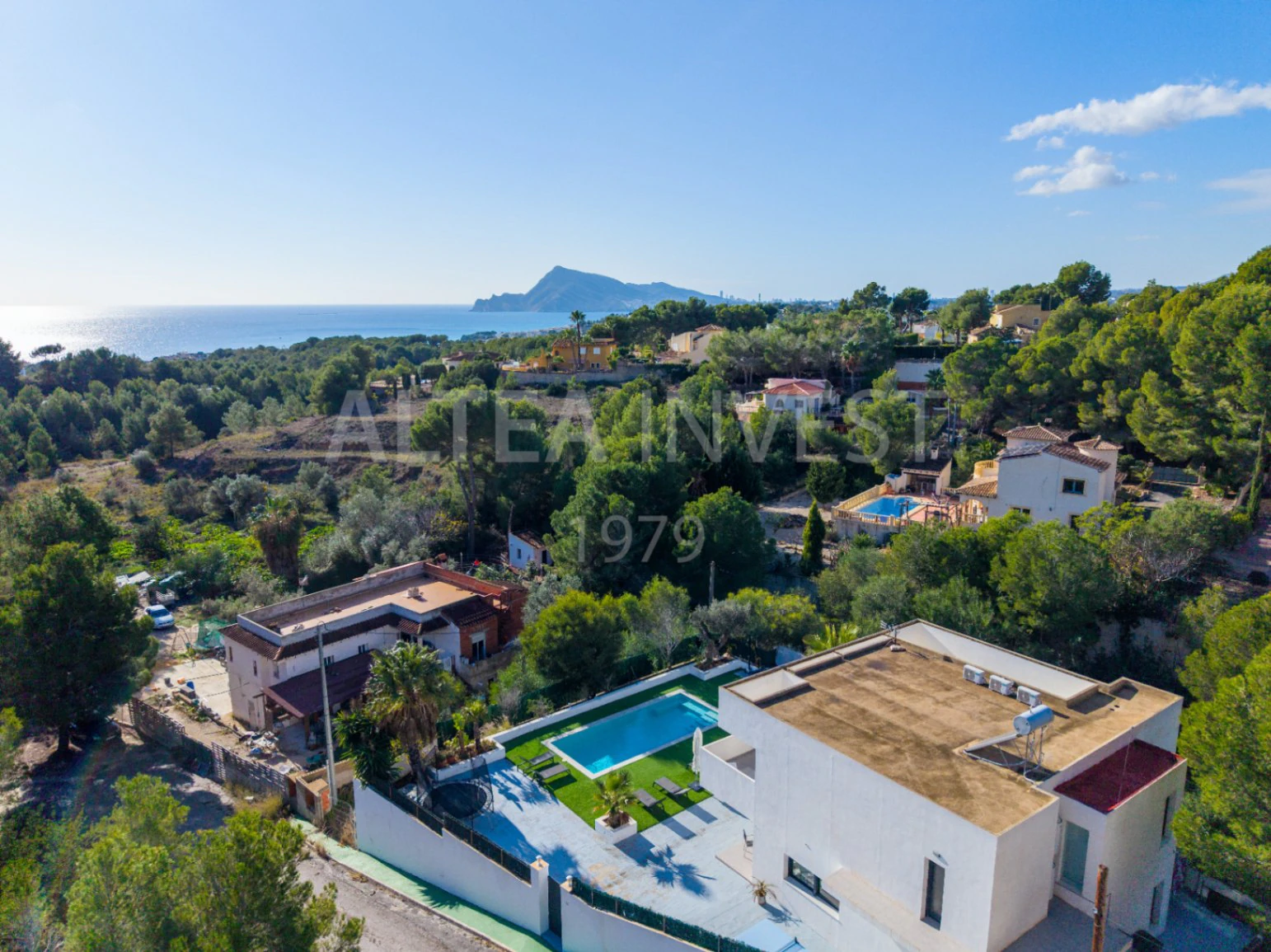 1504 - Elegante Villa Mediterránea con Vistas al Mar en La Galera de las Palmeras