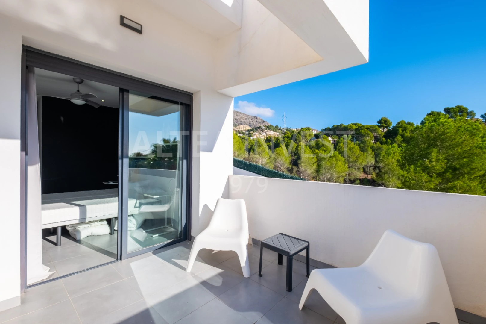 1504 - Elegante Villa Mediterránea con Vistas al Mar en La Galera de las Palmeras