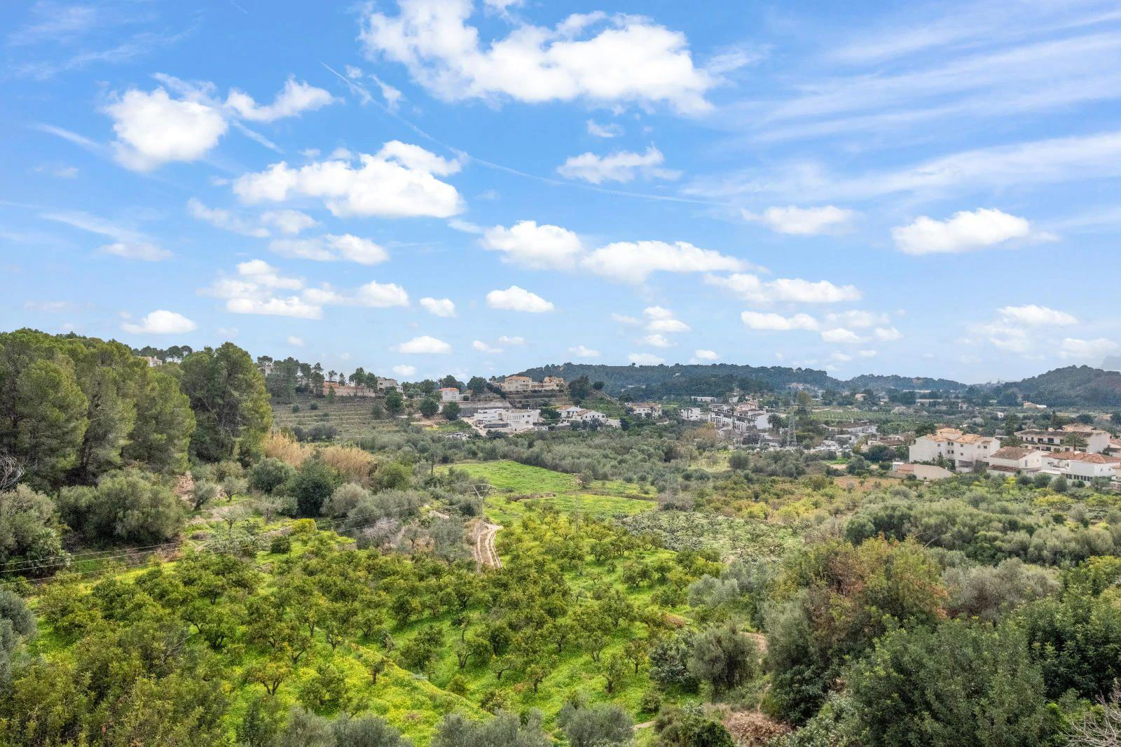 1376 - Penthouse with large terrace and panoramic views in the heart of Altea la Vella