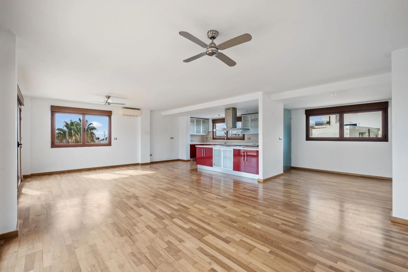 1376 - Penthouse with large terrace and panoramic views in the heart of Altea la Vella