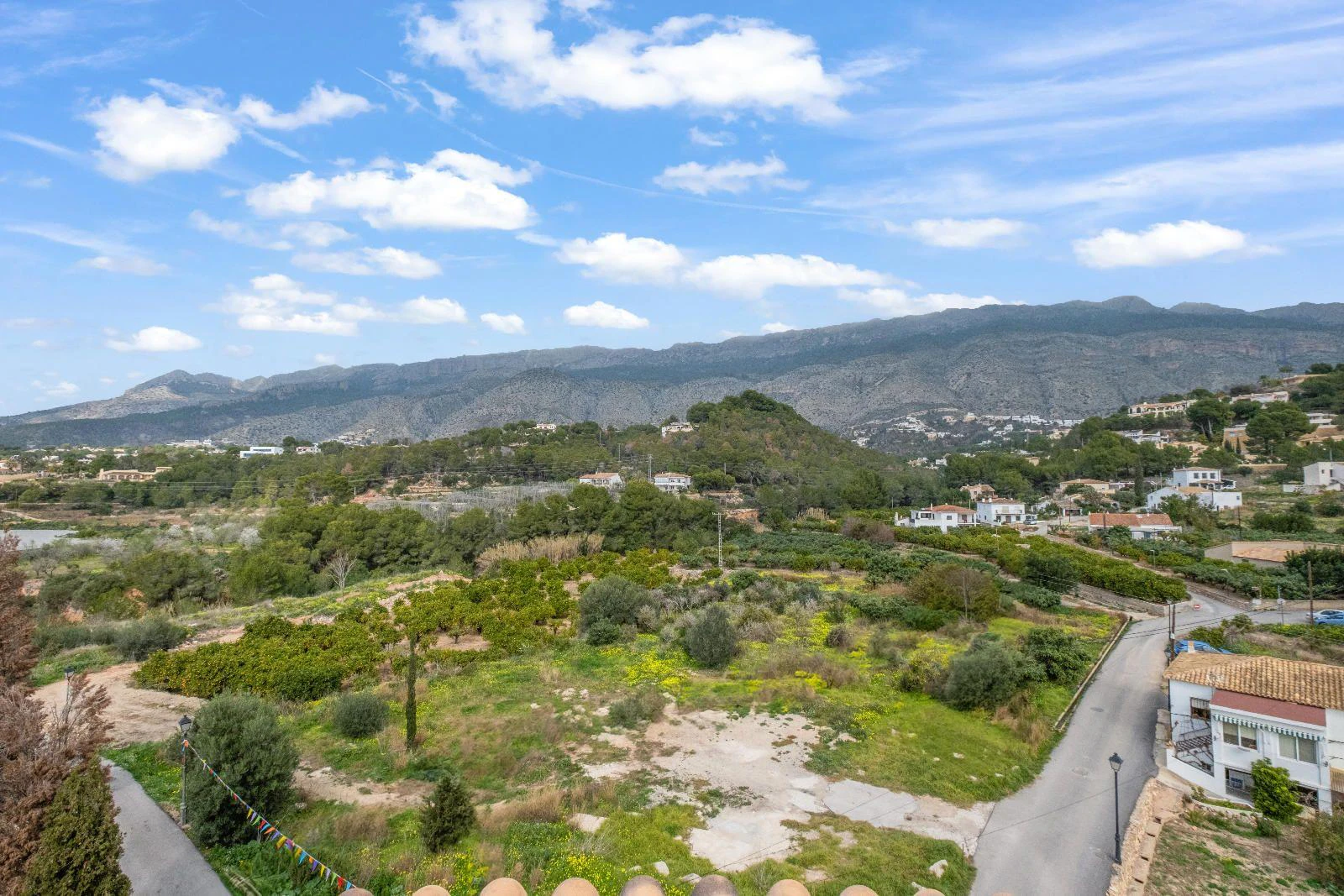 1376 - Penthouse with large terrace and panoramic views in the heart of Altea la Vella