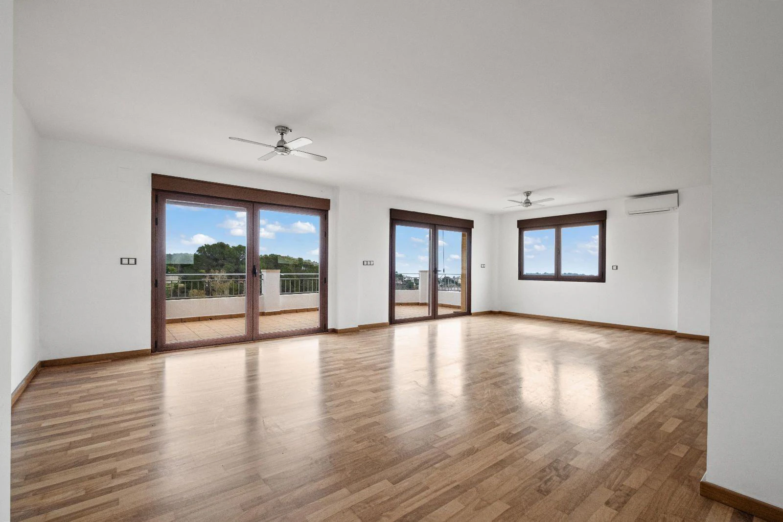 1376 - Penthouse with large terrace and panoramic views in the heart of Altea la Vella