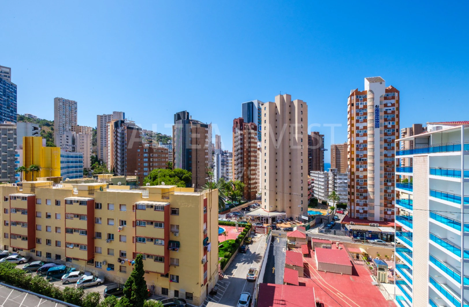 Wielka okazja! Przytulne, odnowione mieszkanie zaledwie 2 minuty od plaży w Rincón de Loix - Benidorm