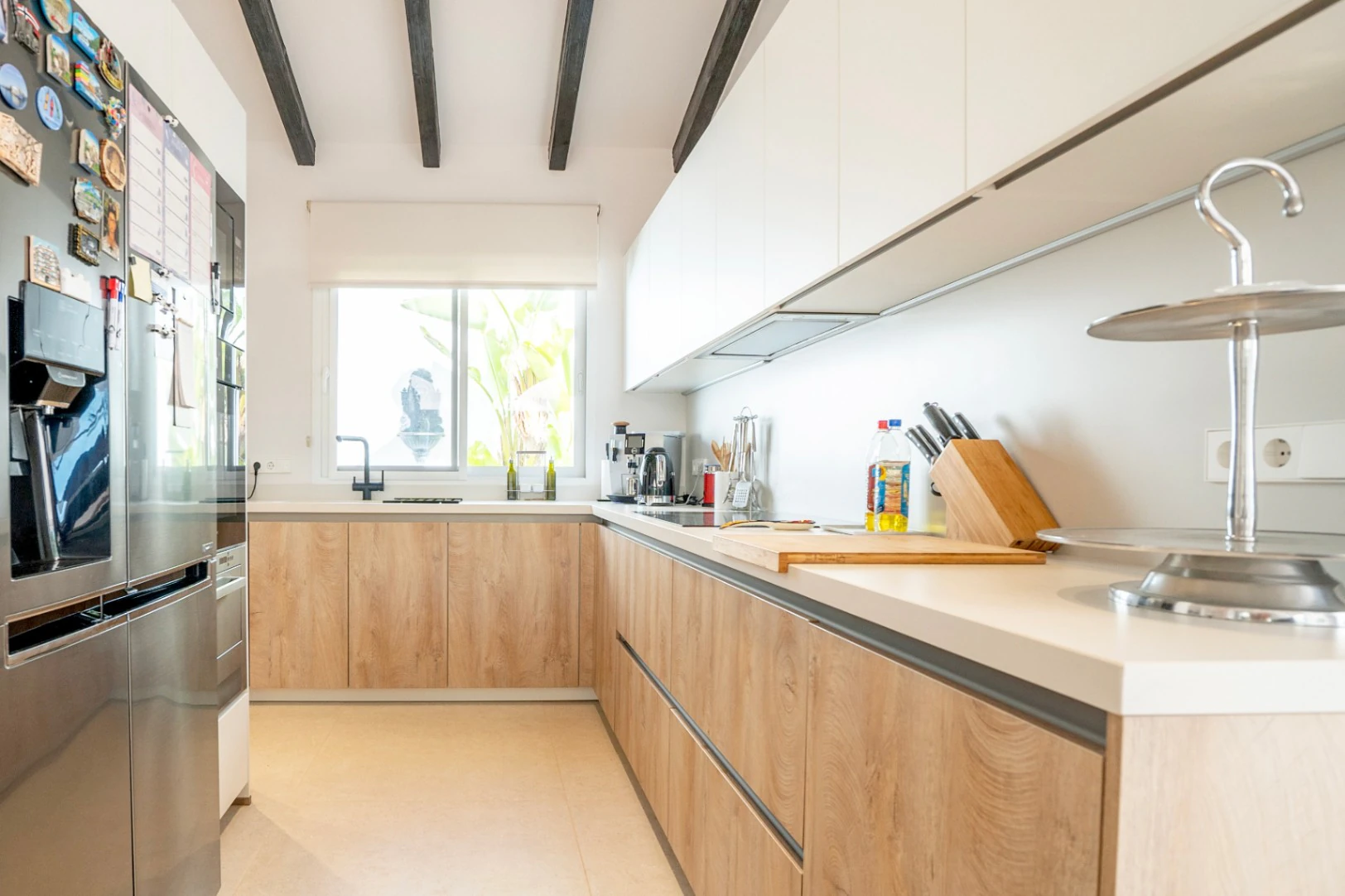 1505 - Completely renovated Mediterranean villa in El Planet.