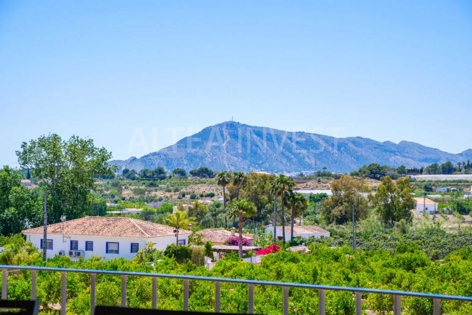 1557 - Mediterranean Estate with Over 16,000 m² of Private Land in a Unique Natural Setting of Altea
