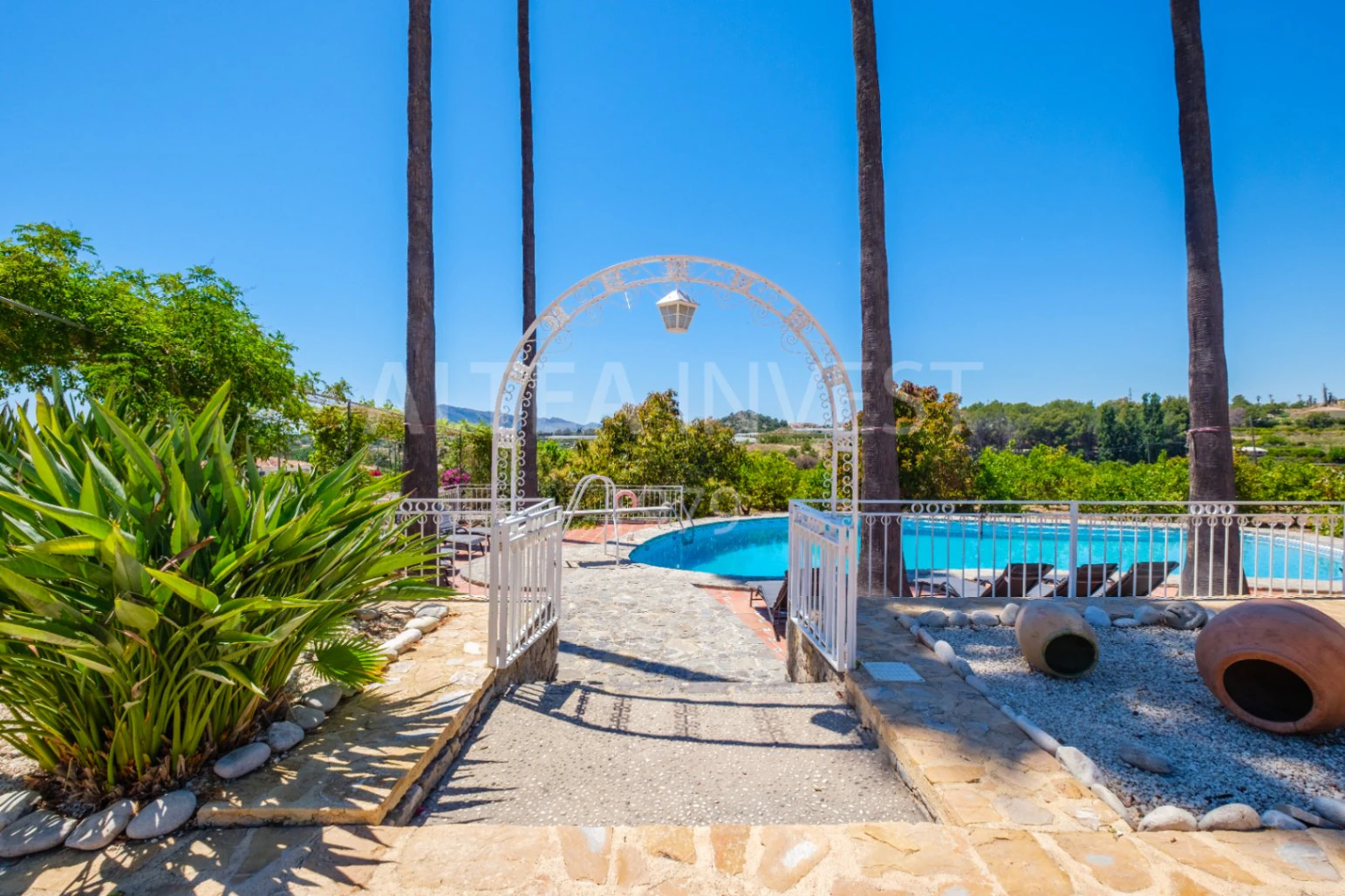 1557 - Mediterranean Estate with Over 16,000 m² of Private Land in a Unique Natural Setting of Altea