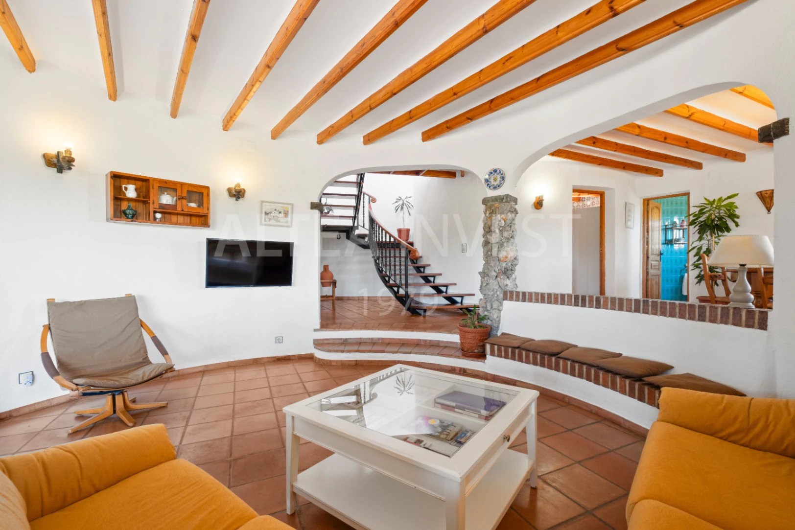 1557 - Mediterranean Estate with Over 16,000 m² of Private Land in a Unique Natural Setting of Altea