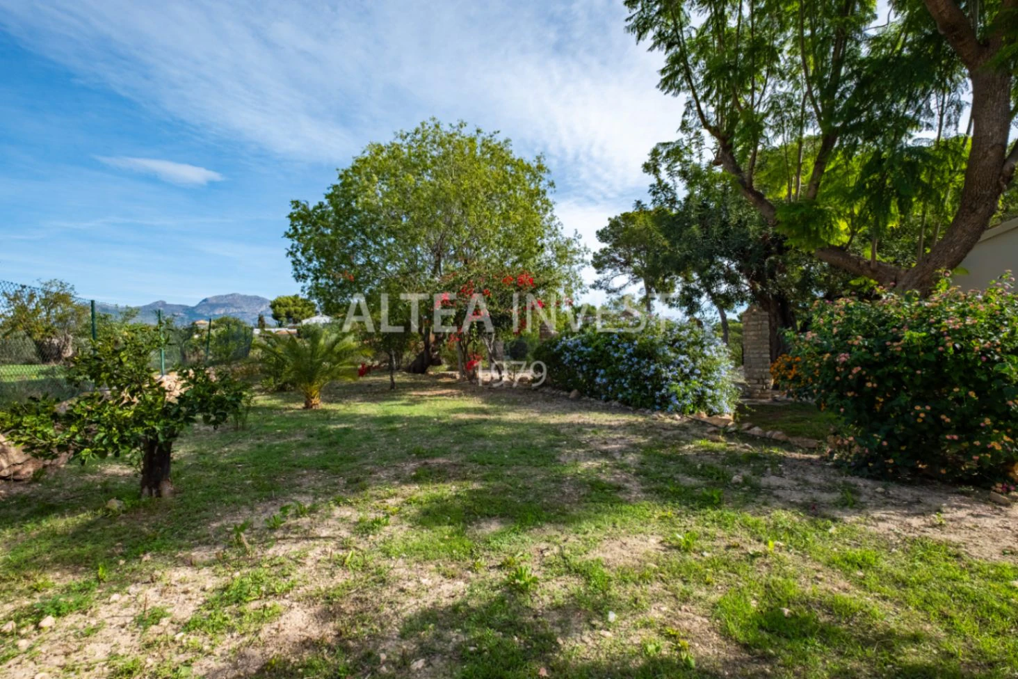 1465 - Villa “La Huerta” : Esencia mediterránea y serenidad en el corazón de Alfaz Del Pí