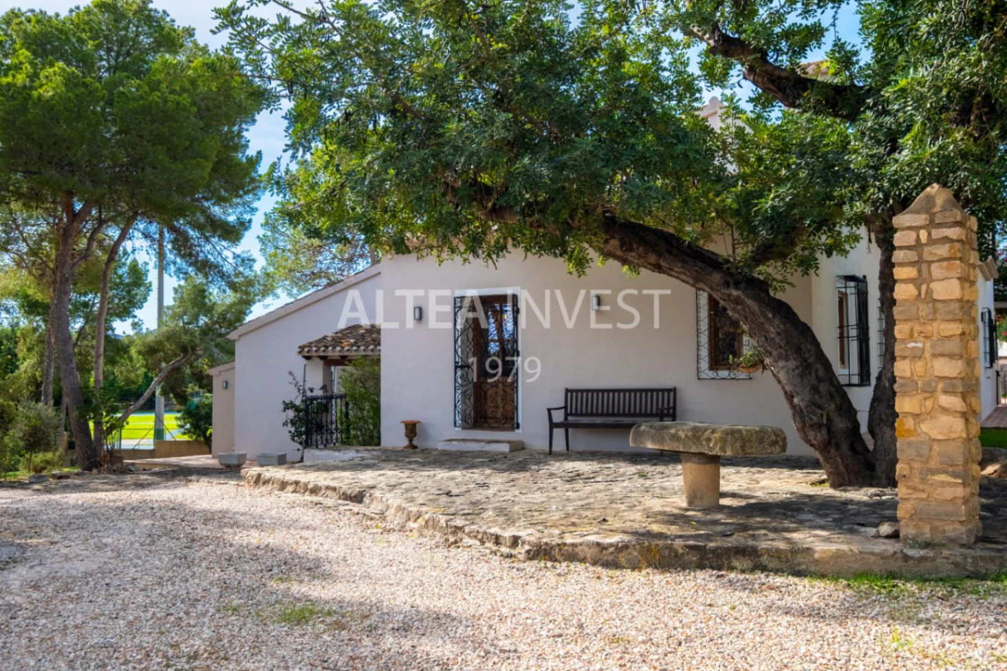 1465 - Villa “La Huerta” : Esencia mediterránea y serenidad en el corazón de Alfaz Del Pí