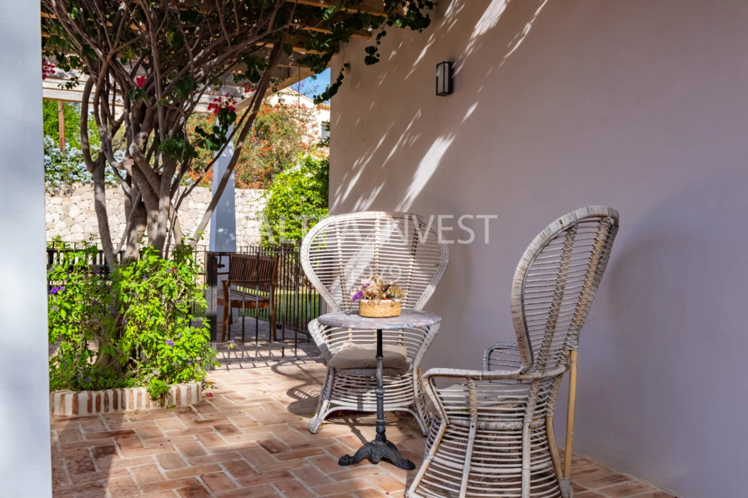 1465 - Villa “La Huerta” : Esencia mediterránea y serenidad en el corazón de Alfaz Del Pí