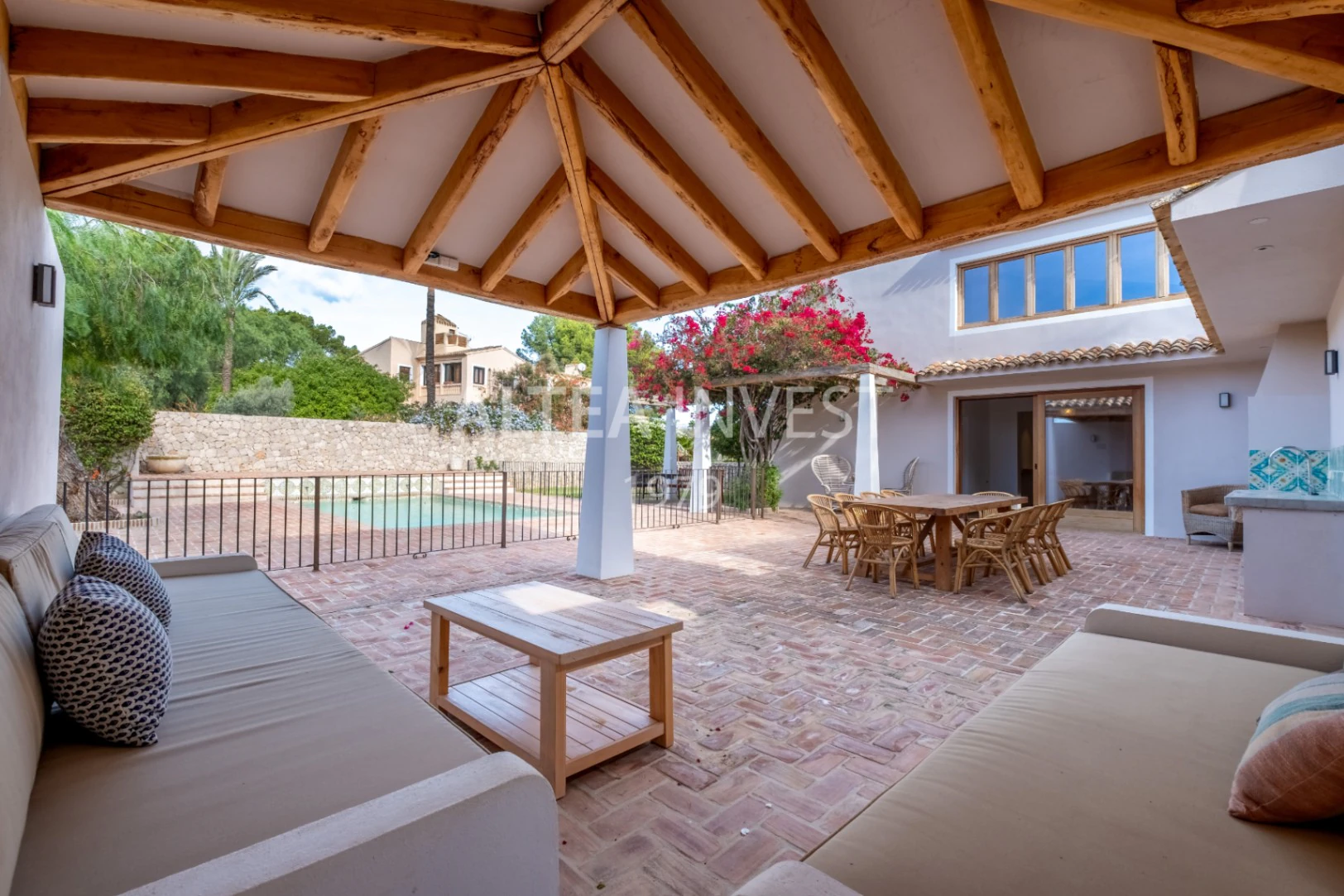 1465 - Villa “La Huerta” : Esencia mediterránea y serenidad en el corazón de Alfaz Del Pí