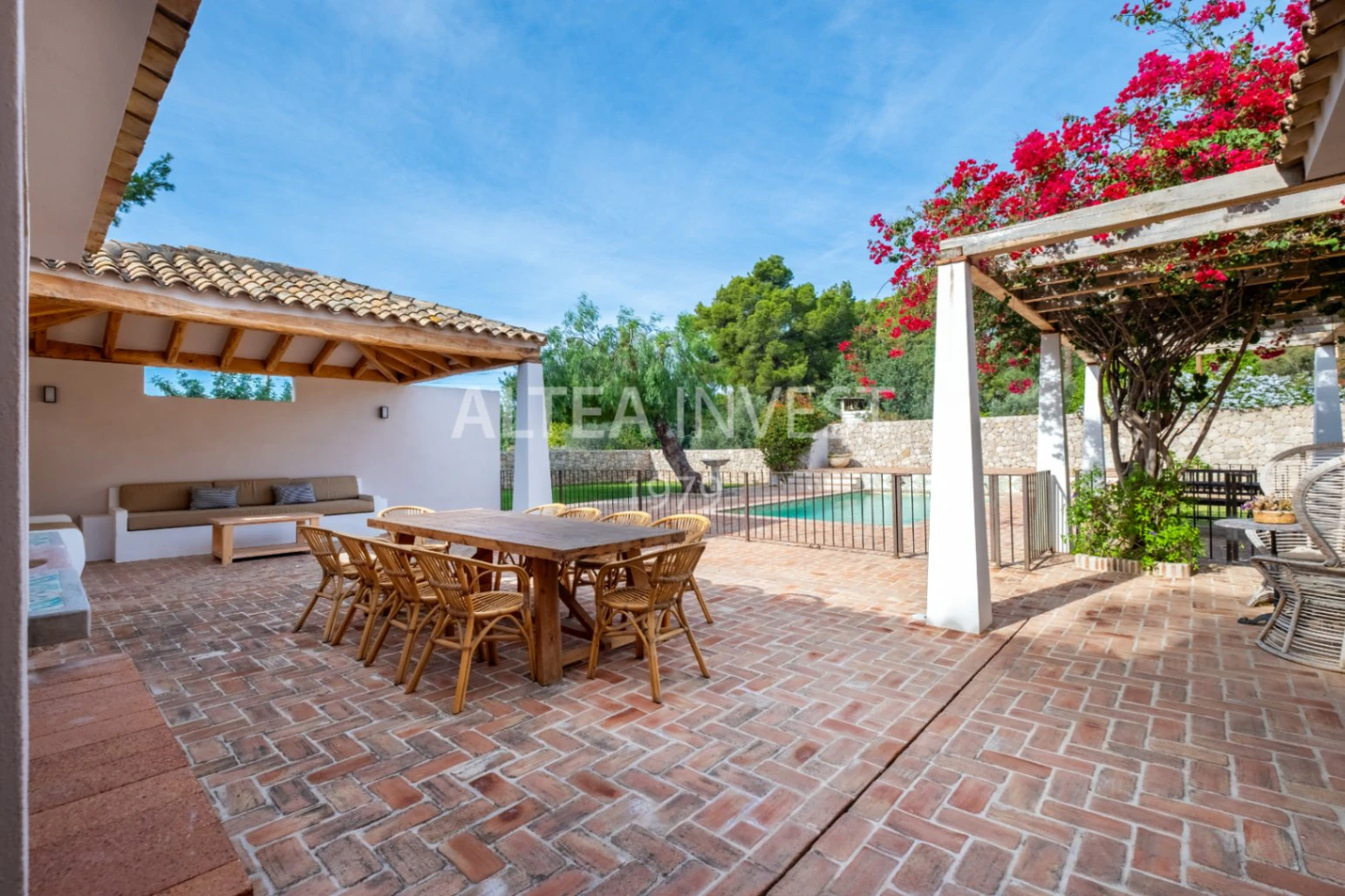 1465 - Villa “La Huerta” : Esencia mediterránea y serenidad en el corazón de Alfaz Del Pí