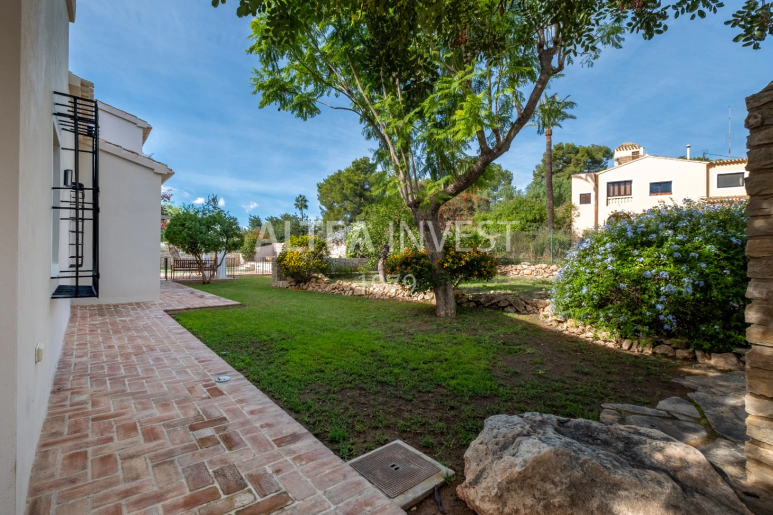 1465 - Villa “La Huerta” : Esencia mediterránea y serenidad en el corazón de Alfaz Del Pí