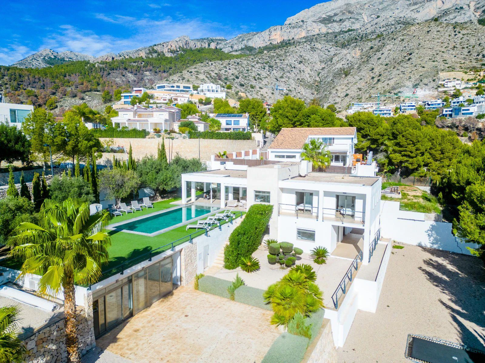 Stunning modern style villa with sea views