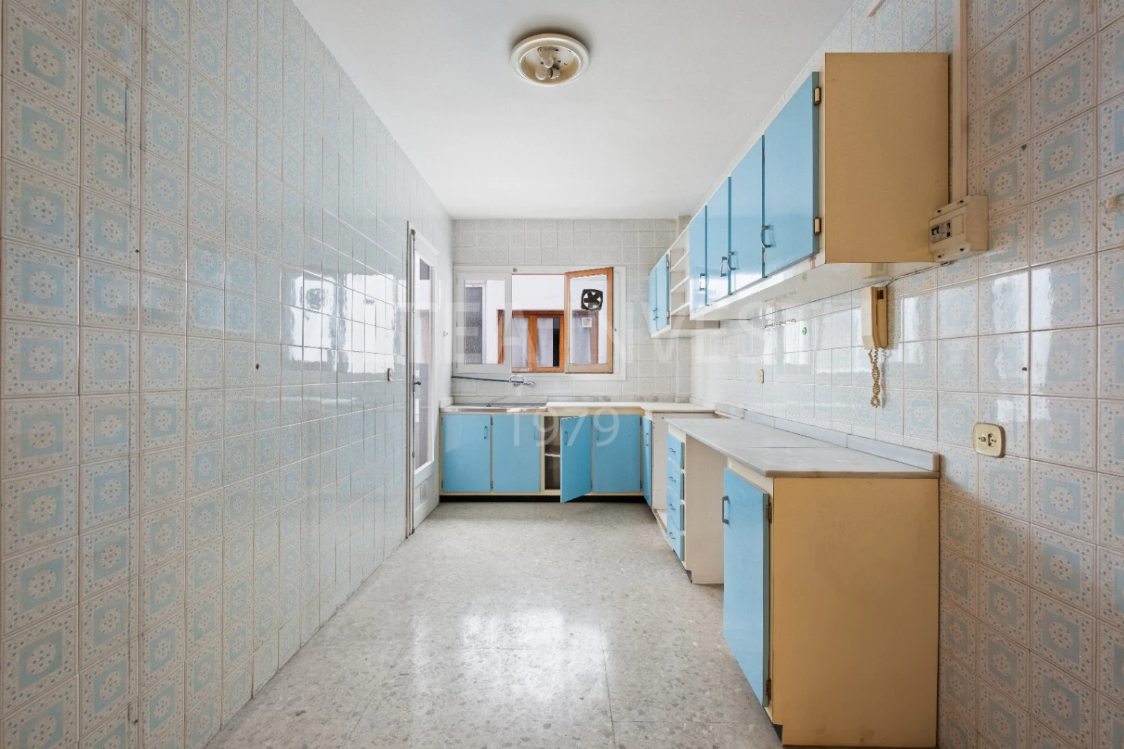 Appartement au centre d'Altea, à 150 mètres de la mer : Grande opportunité de rénovation (Rendu)