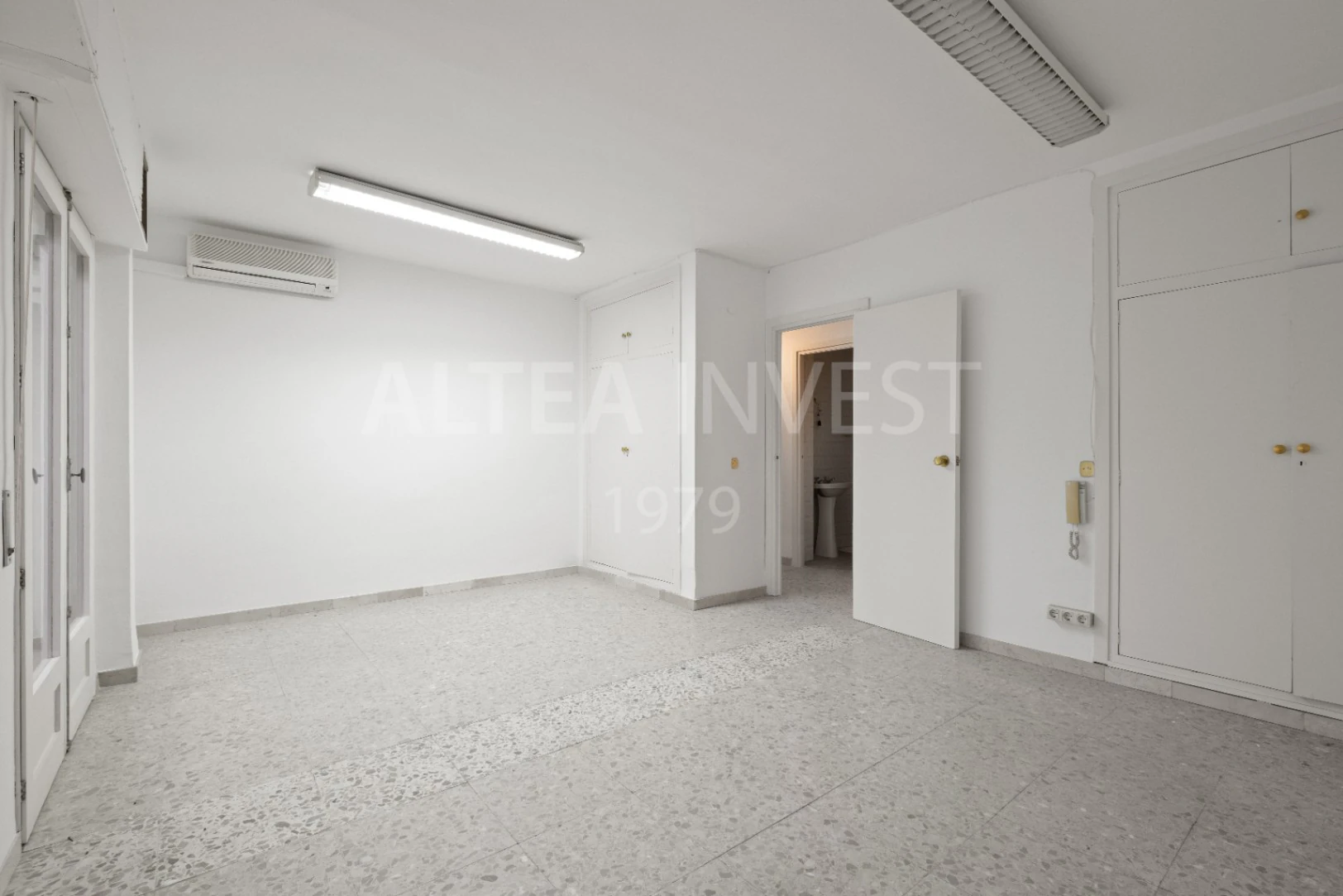 Appartement au centre d'Altea, à 150 mètres de la mer : Grande opportunité de rénovation (Rendu)
