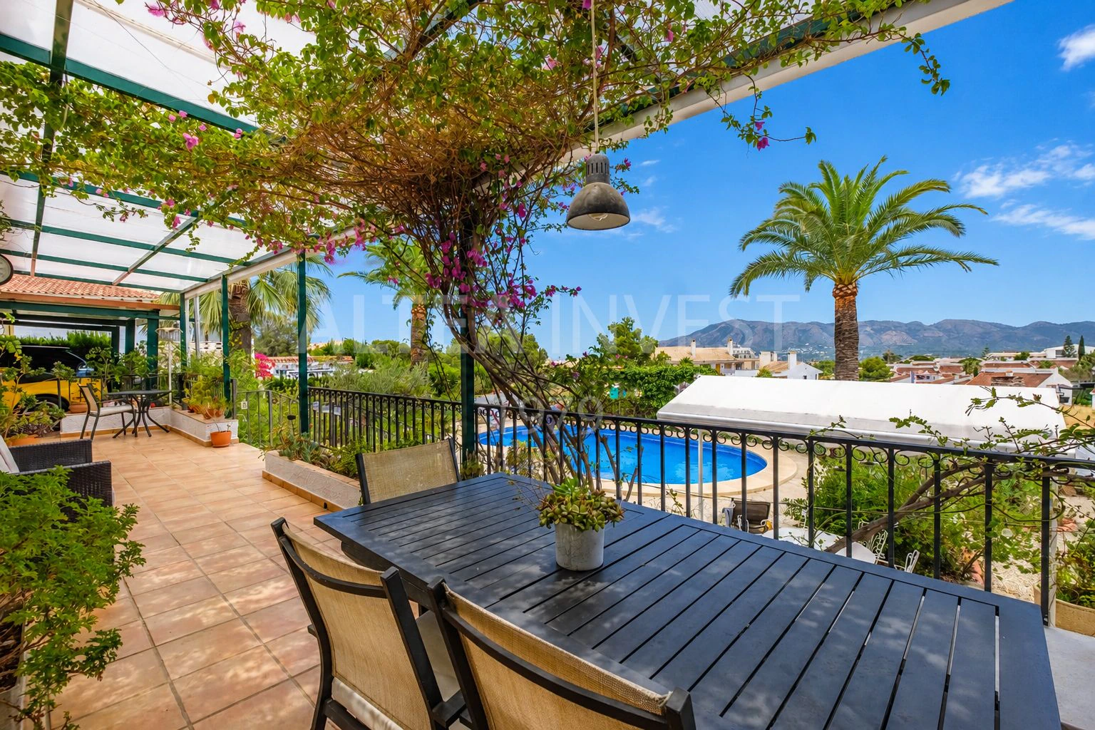 Traditional style villa with sea and mountain views in Alfaz del Pi