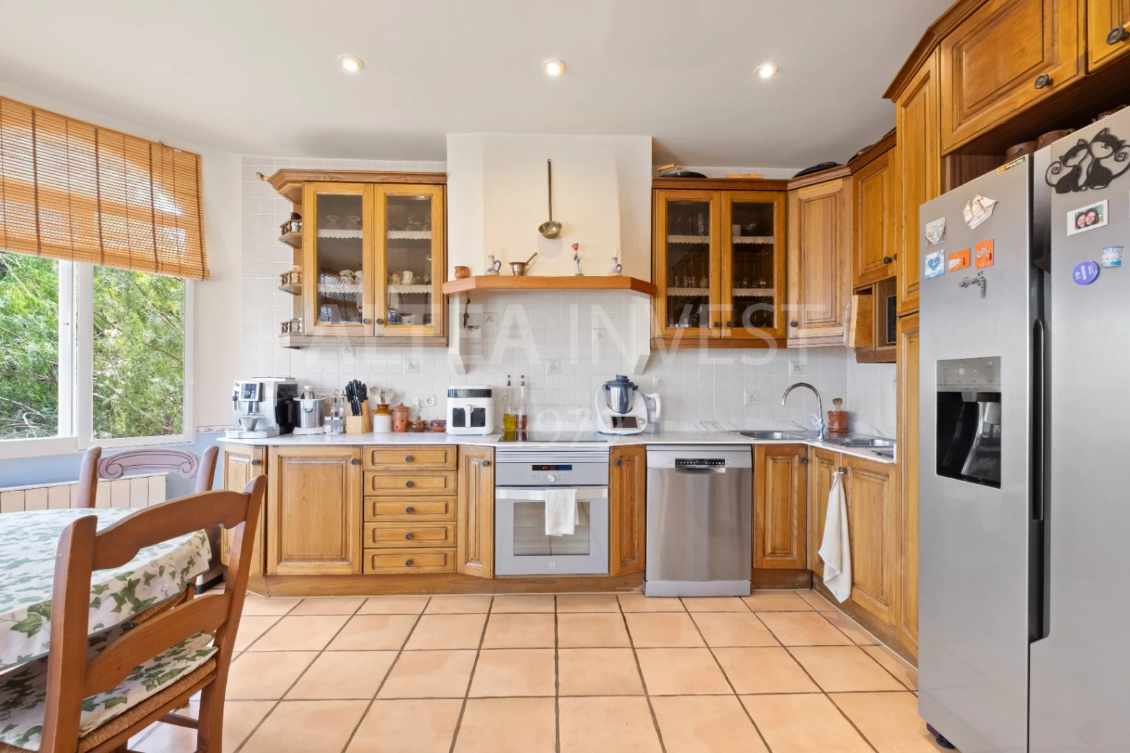 Traditional style villa with sea and mountain views in Alfaz del Pi
