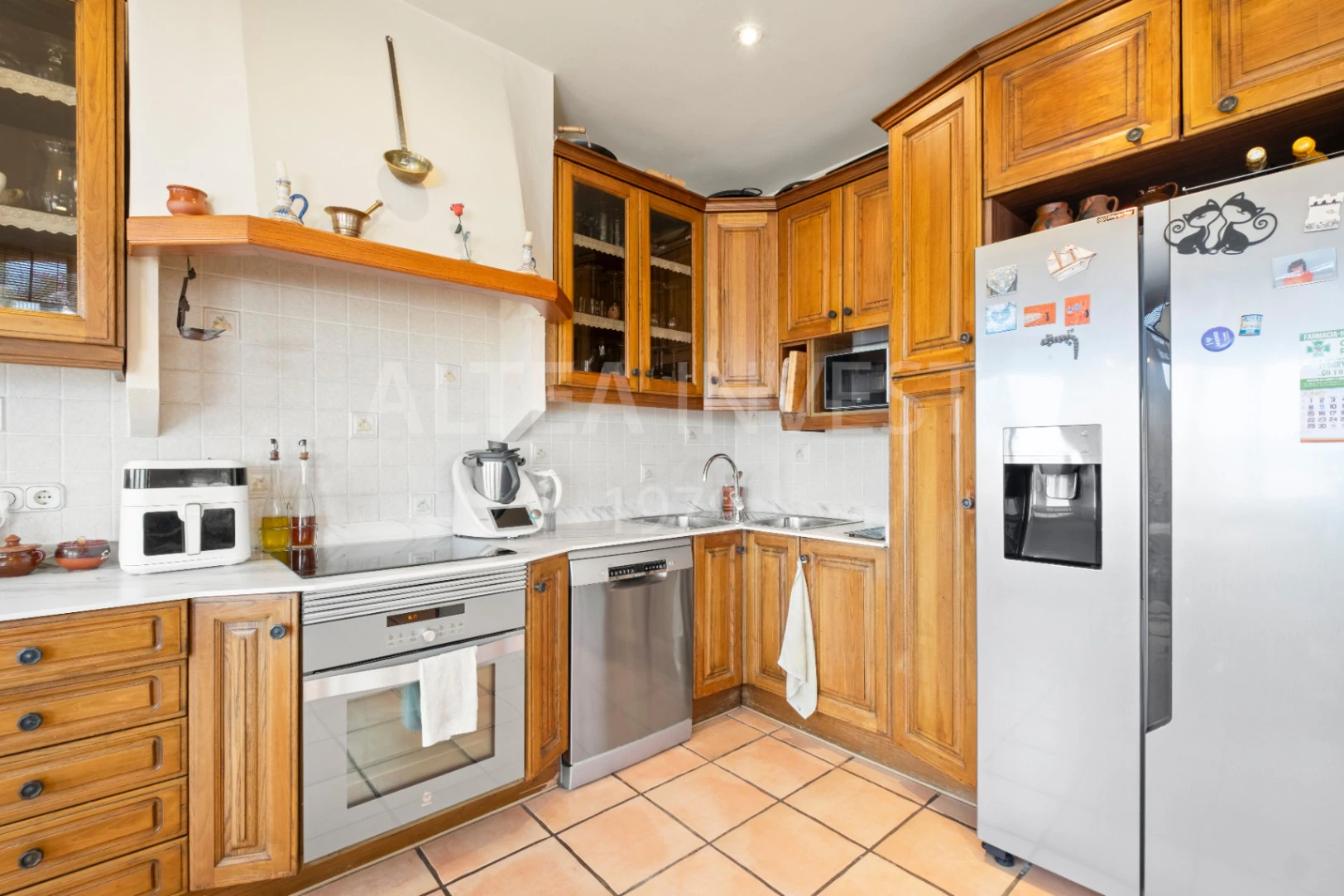 Traditional style villa with sea and mountain views in Alfaz del Pi