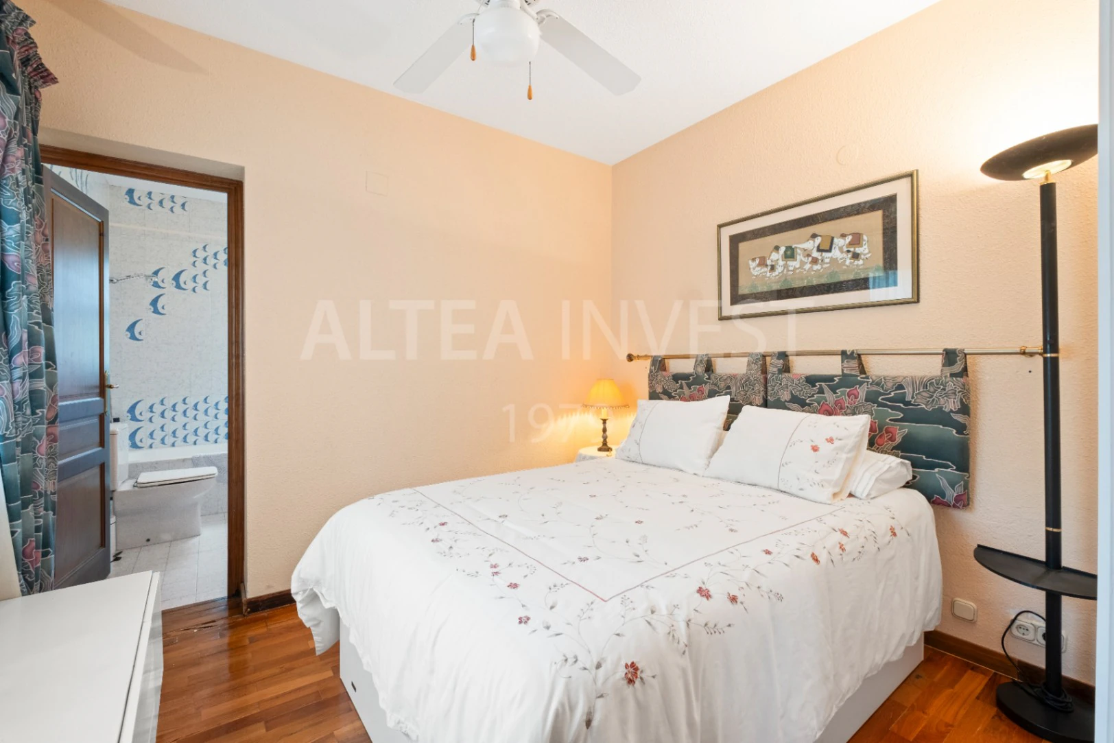 Traditional style villa with sea and mountain views in Alfaz del Pi