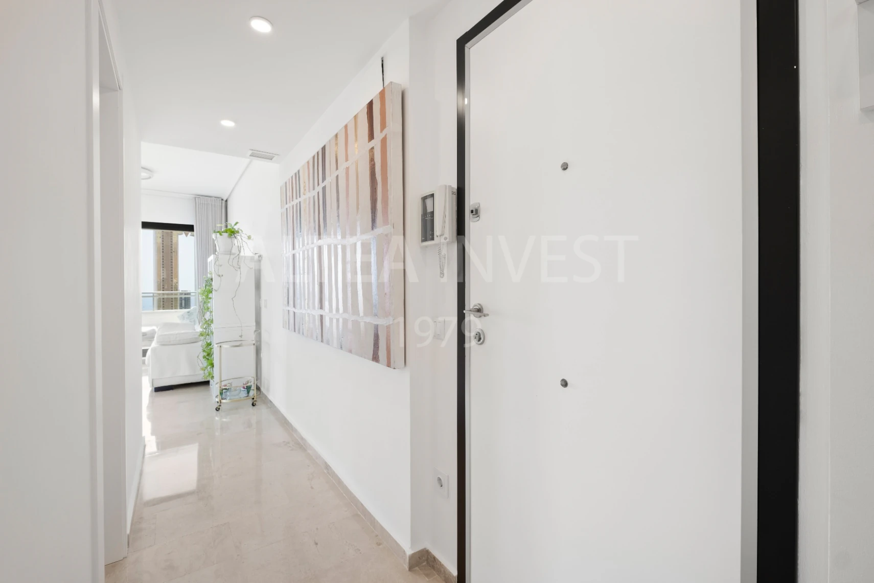 Charming refurbished apartment with panoramic views in Playa de Poniente