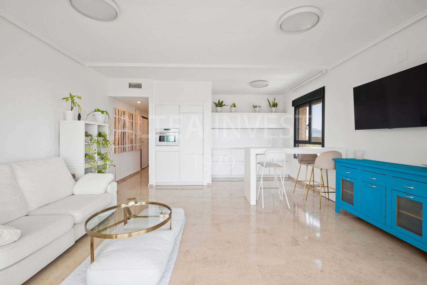 Charming refurbished apartment with panoramic views in Playa de Poniente