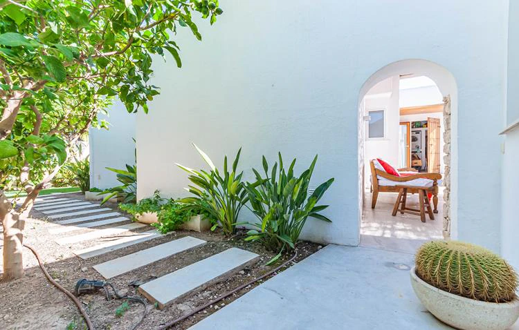 Mediterranean villa with tropical garden and private pool