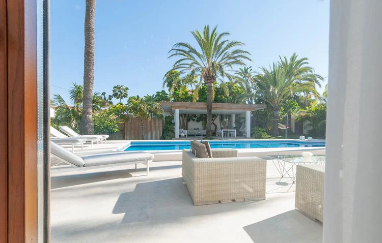 Mediterranean villa with tropical garden and private pool