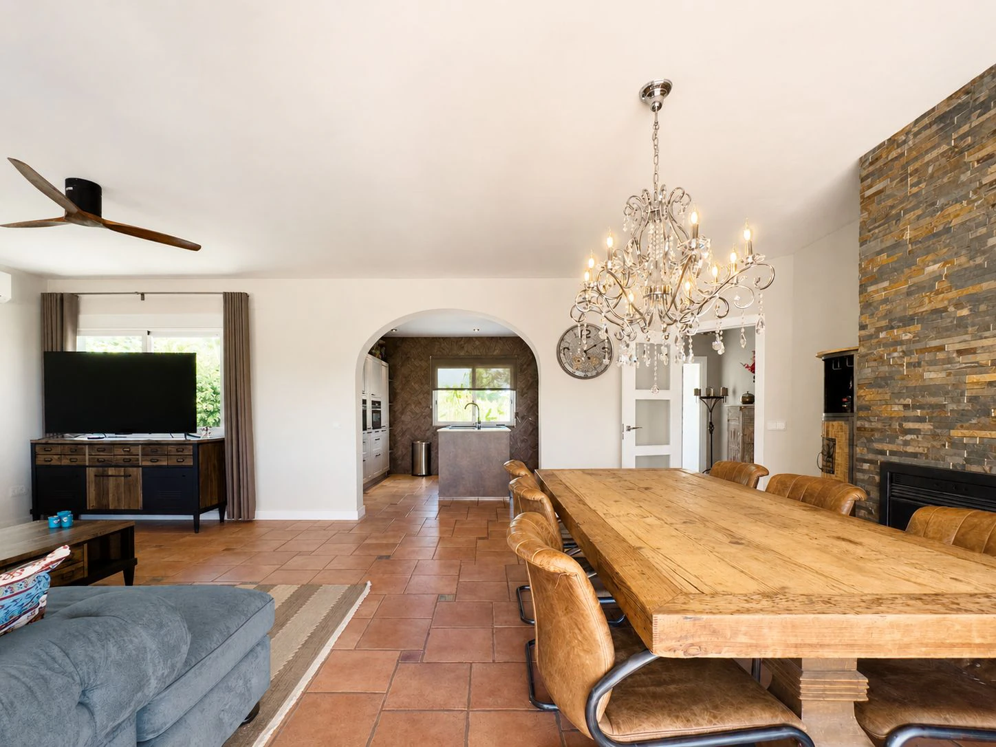 Mediterranean Villa with Sea and Mountain Views in an Exclusive Residential Area of Altea