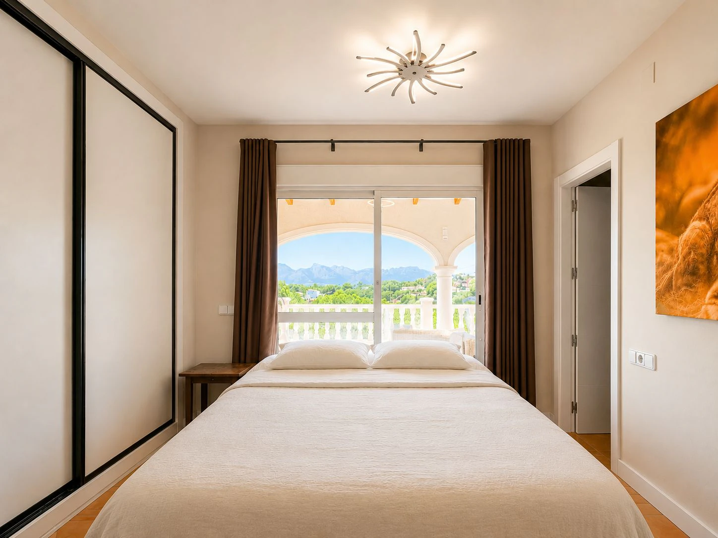Mediterranean Villa with Sea and Mountain Views in an Exclusive Residential Area of Altea