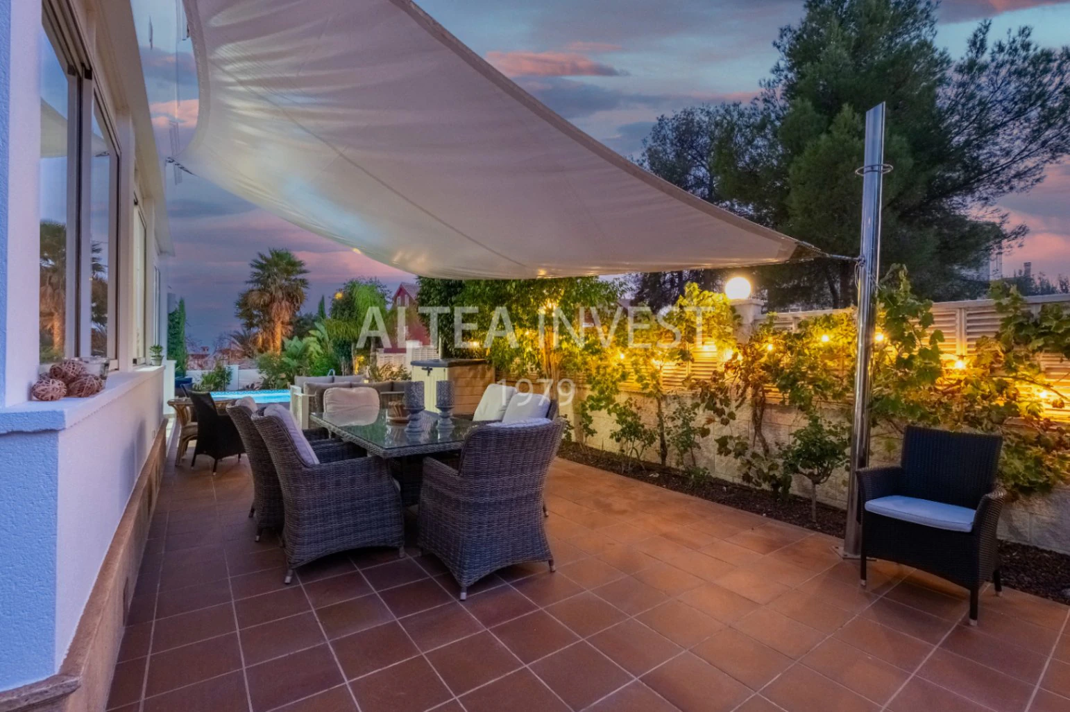 1475 - Elegant and Modern Villa with Panoramic Views of the Mediterranean Sea