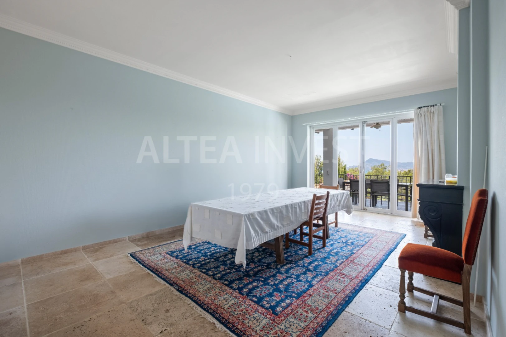 1563 - Exklusive Villa mit großem Grundstück und Panoramablick