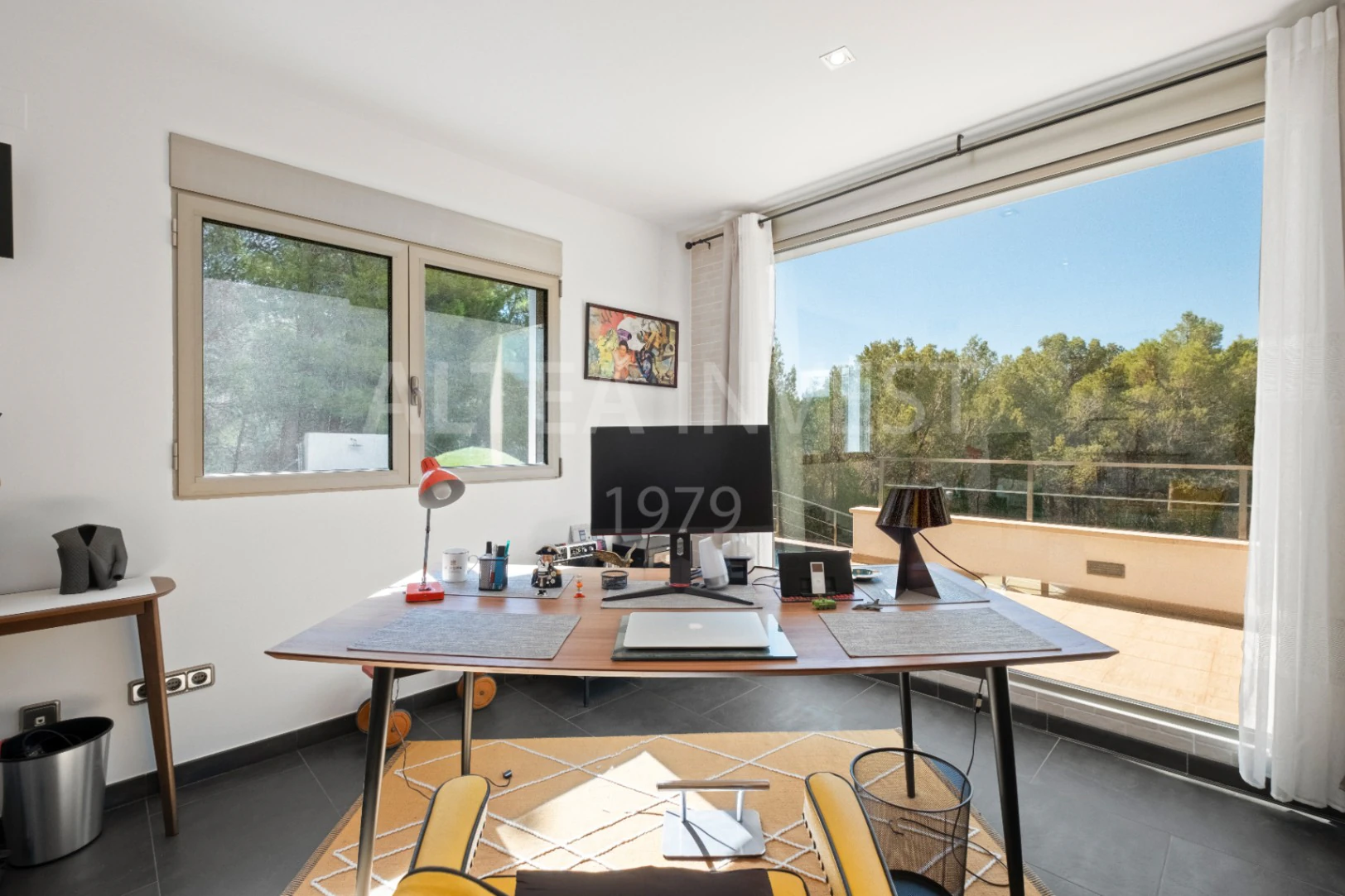 1569 - Exclusiva Villa Contemporánea con Amplio Semisótano y Vistas a la Sierra de Bernia en Altea