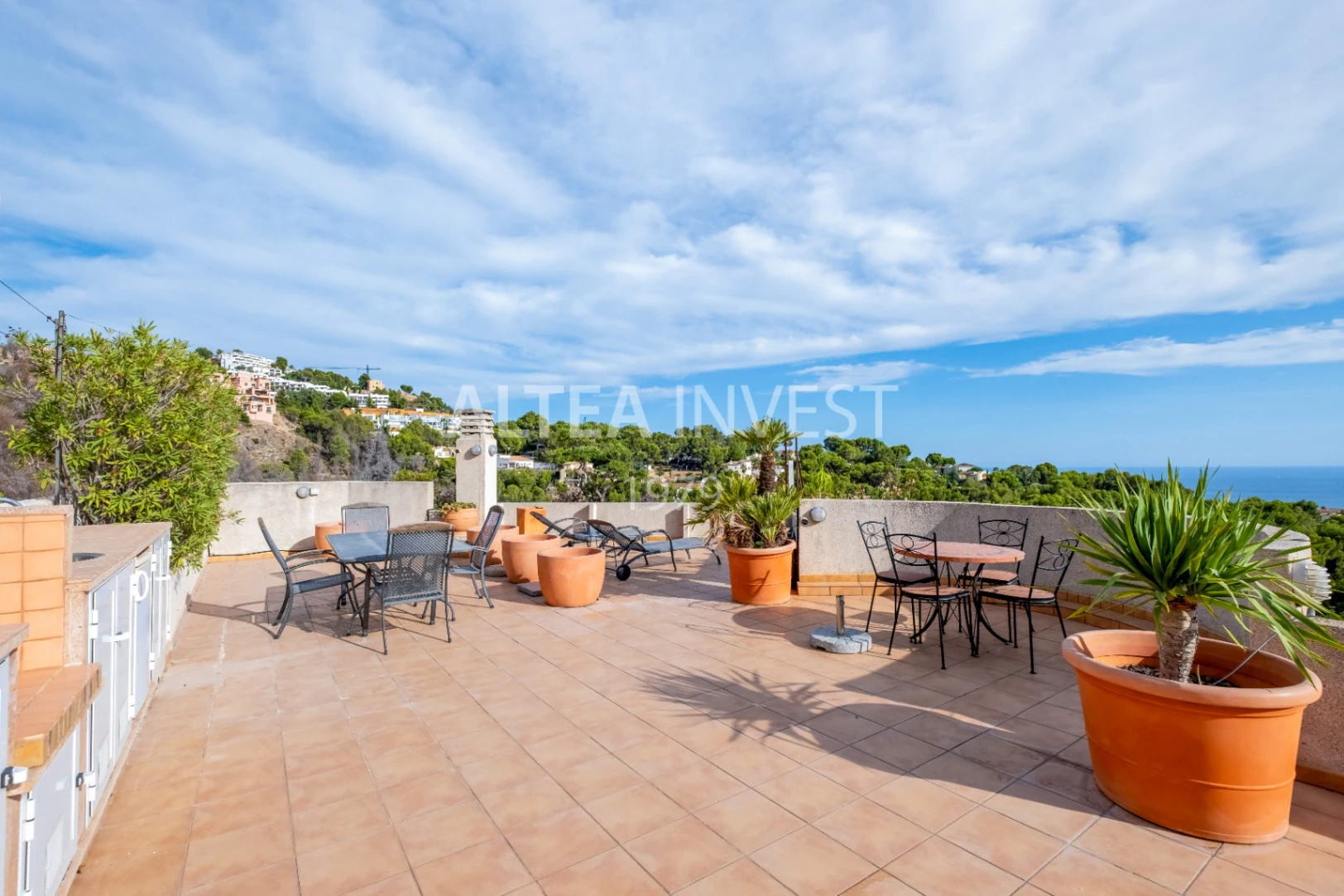 1451 - Dachgeschoss-Duplex mit großem Solarium, Jacuzzi und unvergleichlichem Ausblick